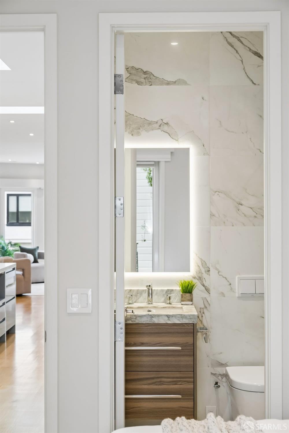 Detail Gallery Image 52 of 62 For 3107 Franklin St, San Francisco,  CA 94123 - 3 Beds | 3/2 Baths