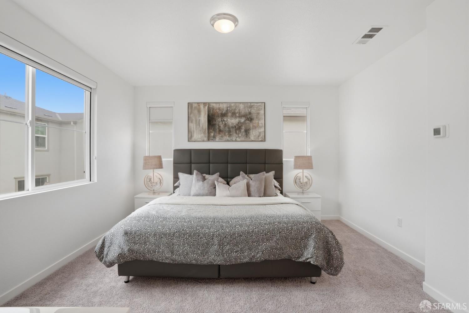 Detail Gallery Image 16 of 36 For 1520 Landing St, Pittsburg,  CA 94565 - 5 Beds | 4 Baths