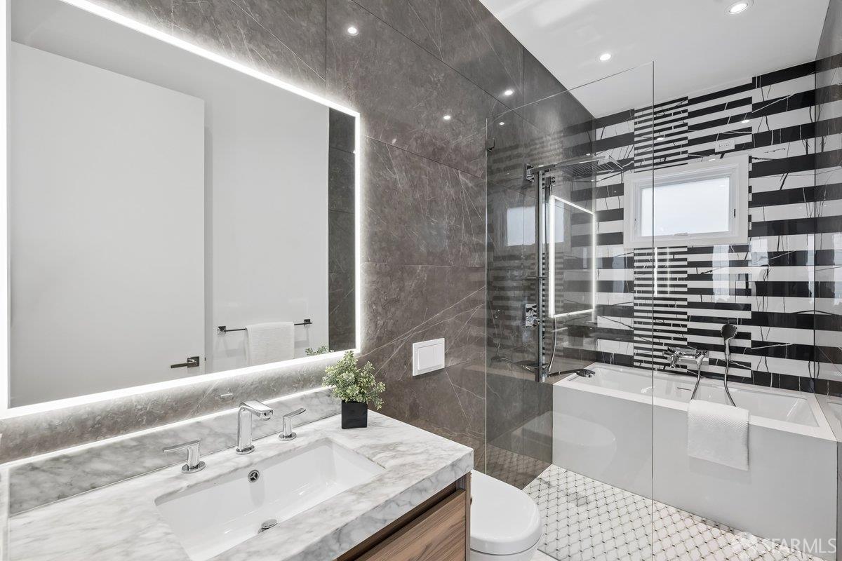 Detail Gallery Image 28 of 62 For 3107 Franklin St, San Francisco,  CA 94123 - 3 Beds | 3/2 Baths