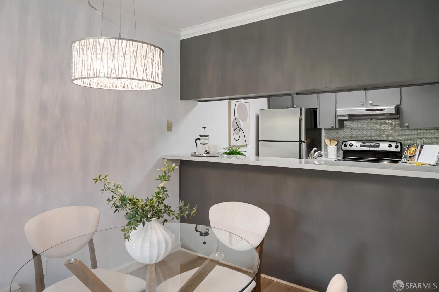 Detail Gallery Image 12 of 25 For 2149 Shelter Creek Ln, San Bruno,  CA 94066 - 1 Beds | 1 Baths