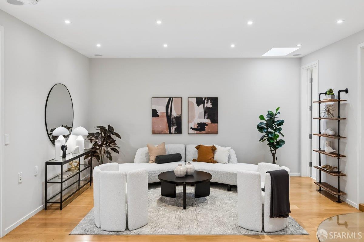 Detail Gallery Image 39 of 62 For 3107 Franklin St, San Francisco,  CA 94123 - 3 Beds | 3/2 Baths