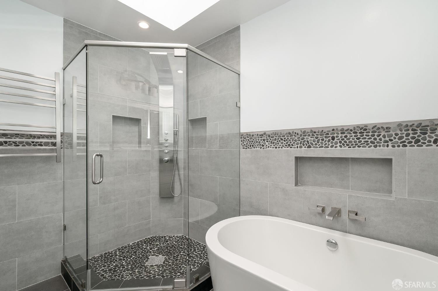 Detail Gallery Image 12 of 35 For 3283 25th St, San Francisco,  CA 94110 - – Beds | – Baths