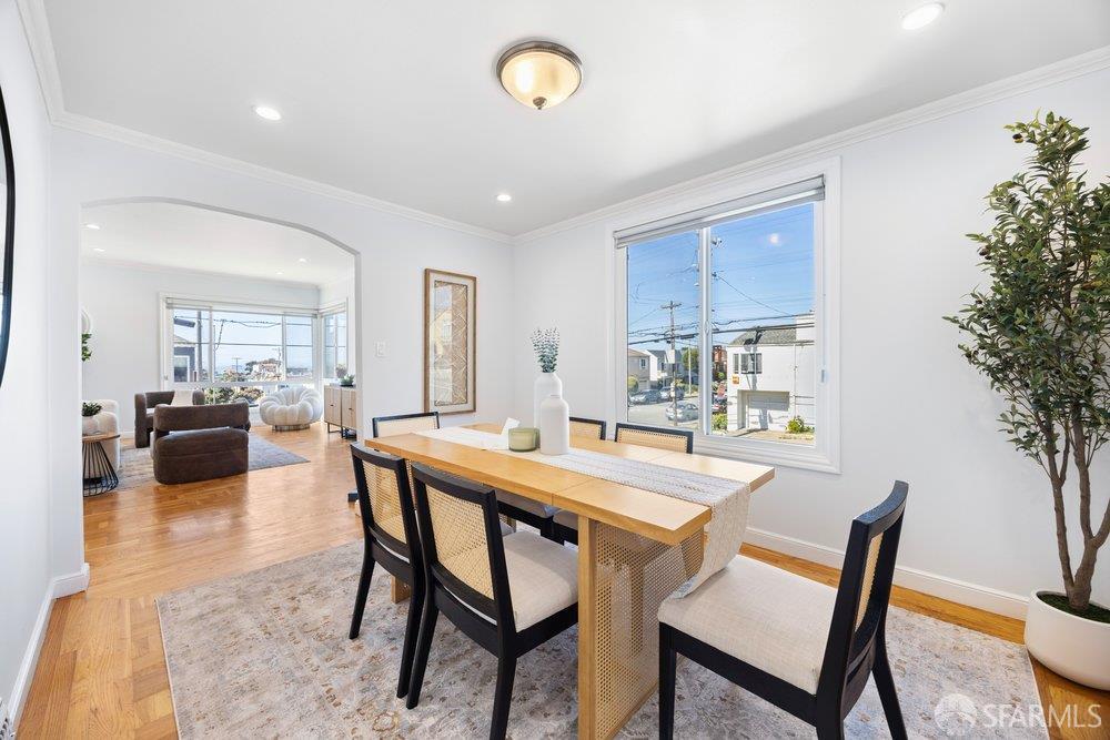 Detail Gallery Image 9 of 27 For 1500 41st Ave, San Francisco,  CA 94122 - 3 Beds | 3 Baths