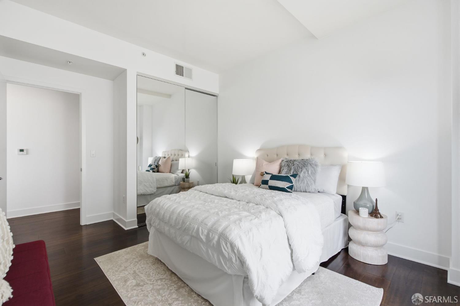 Photo #28: 426117944 Listing: Photo #28