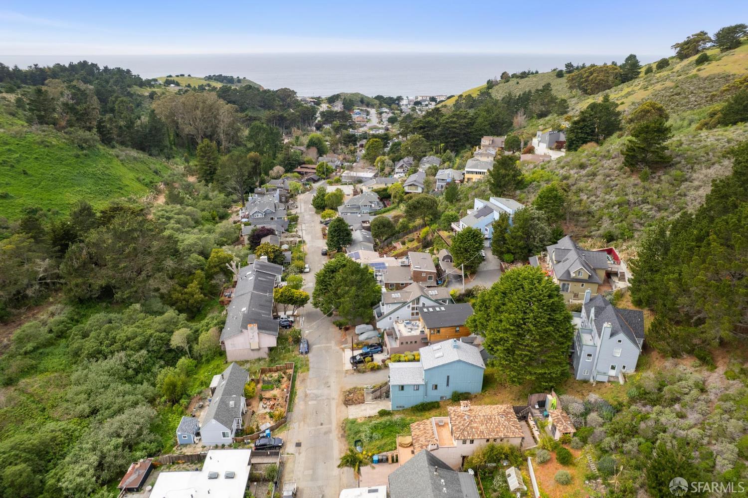 Detail Gallery Image 15 of 19 For 755 Rockaway Beach Ave, Pacifica,  CA 94044 - – Beds | – Baths