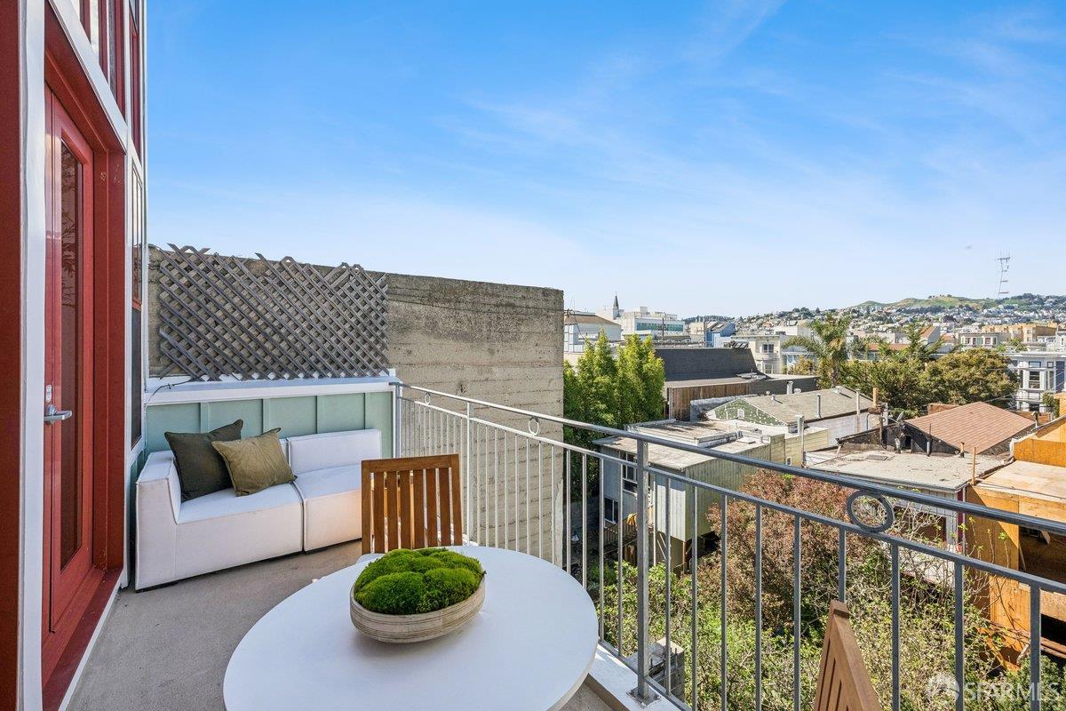 Detail Gallery Image 23 of 38 For 2132 Folsom St #3,  San Francisco,  CA 94110 - 1 Beds | 1/1 Baths