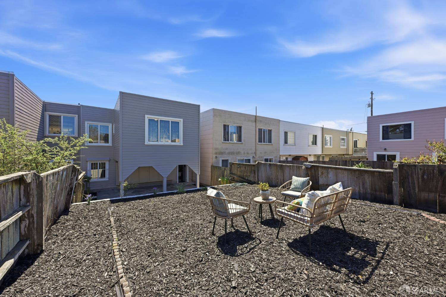 Detail Gallery Image 35 of 46 For 3626 Ulloa St, San Francisco,  CA 94116 - 3 Beds | 1/1 Baths