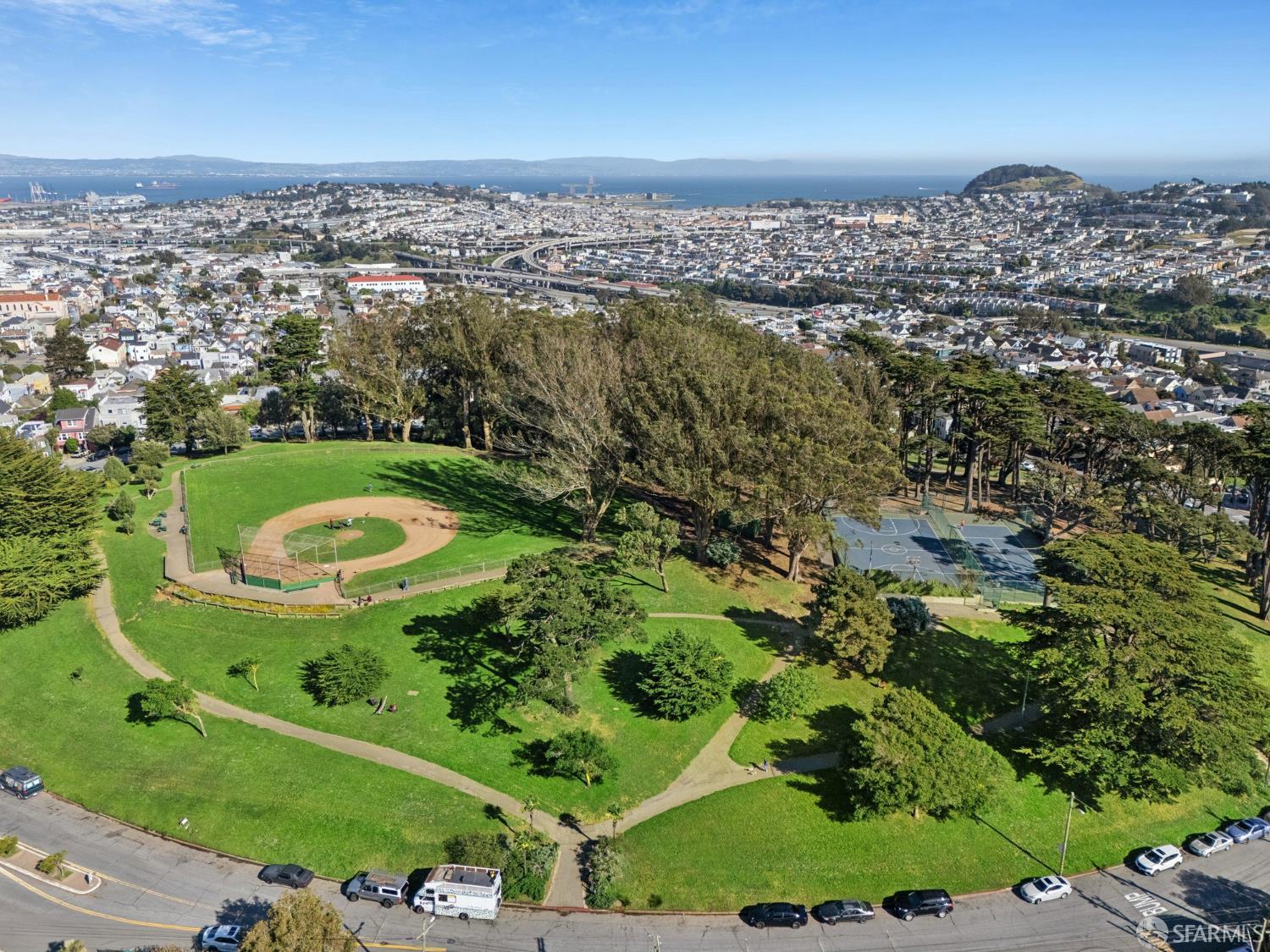 Detail Gallery Image 60 of 90 For 166 Highland Ave, San Francisco,  CA 94110 - 4 Beds | 2 Baths