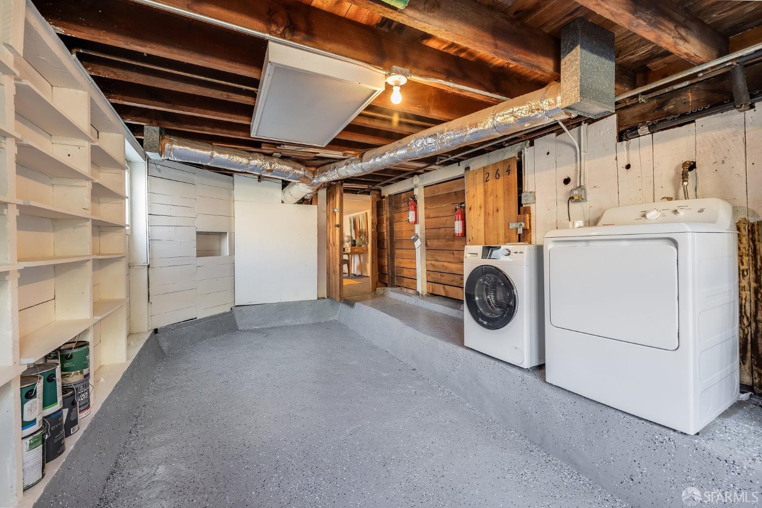 Detail Gallery Image 29 of 42 For 262 Henry St, San Francisco,  CA 94114 - 2 Beds | 1 Baths