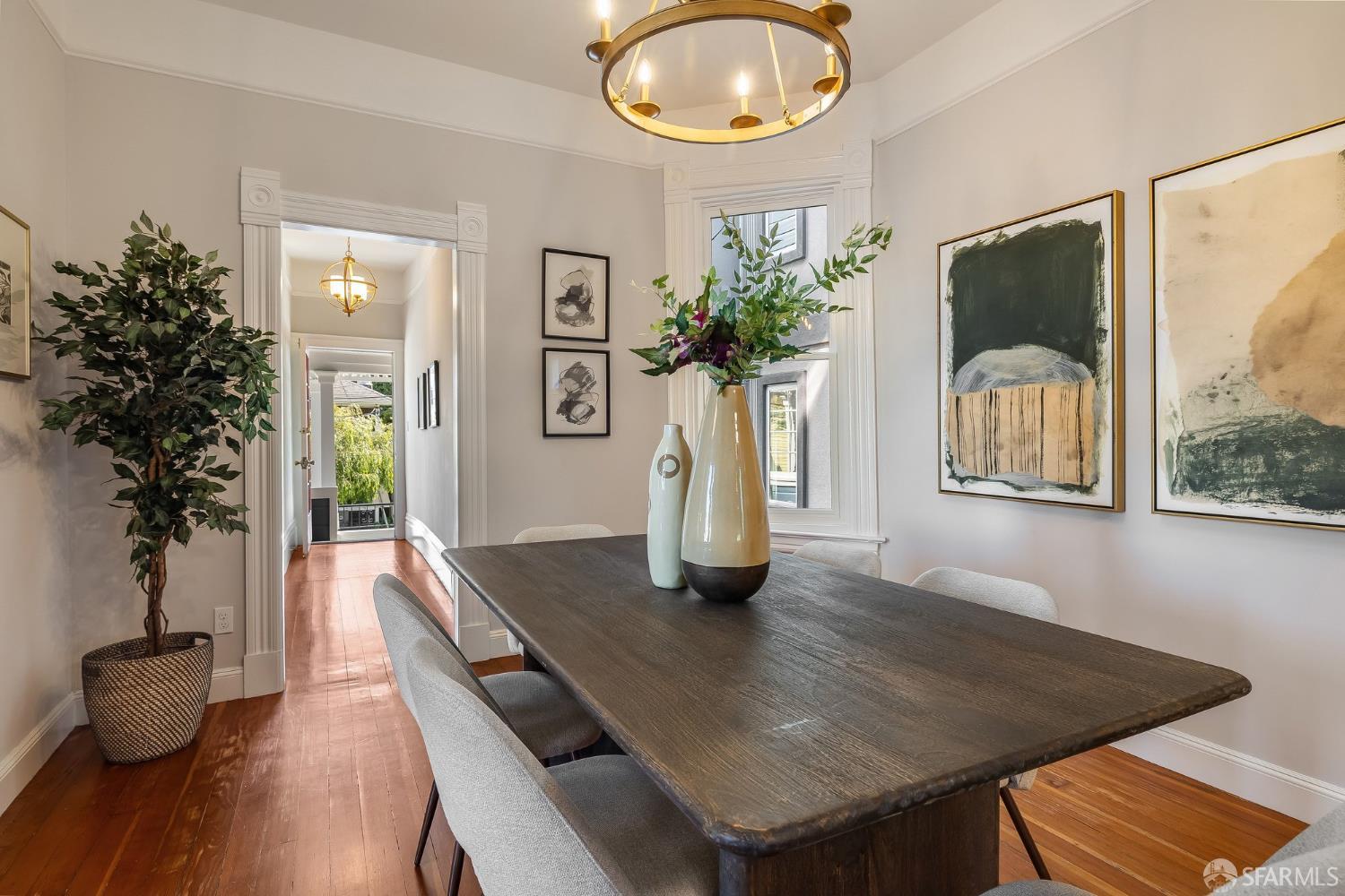 Detail Gallery Image 5 of 42 For 262 Henry St, San Francisco,  CA 94114 - 2 Beds | 1 Baths