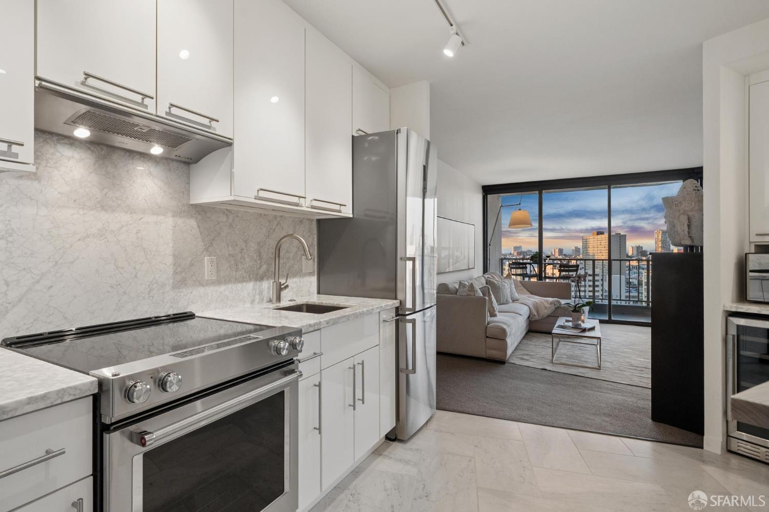 Detail Gallery Image 15 of 22 For 1200 Gough St 17b,  San Francisco,  CA 94109 - 0 Beds | 1 Baths