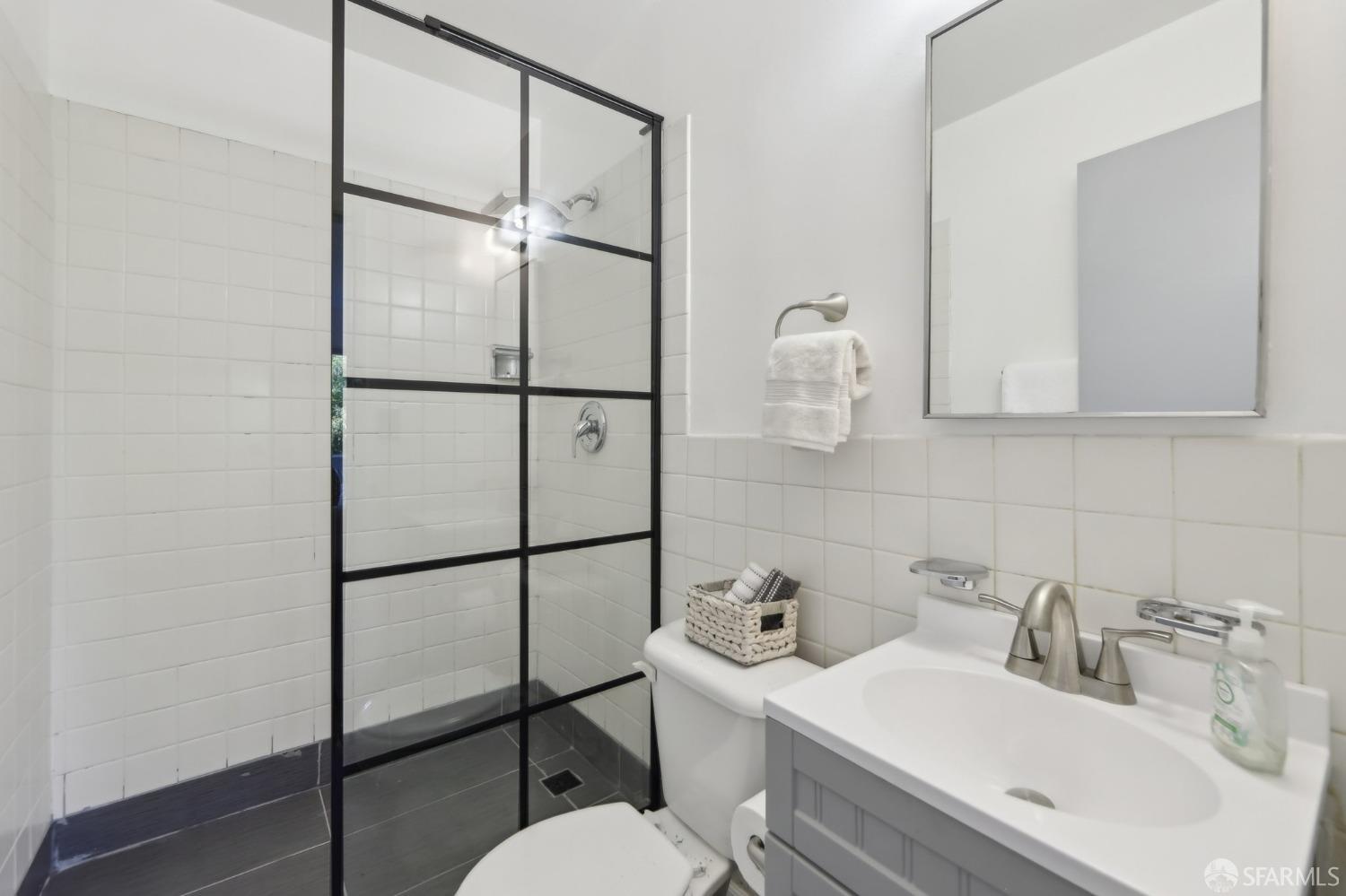 134 Albatross, San Francisco, CA, 94124