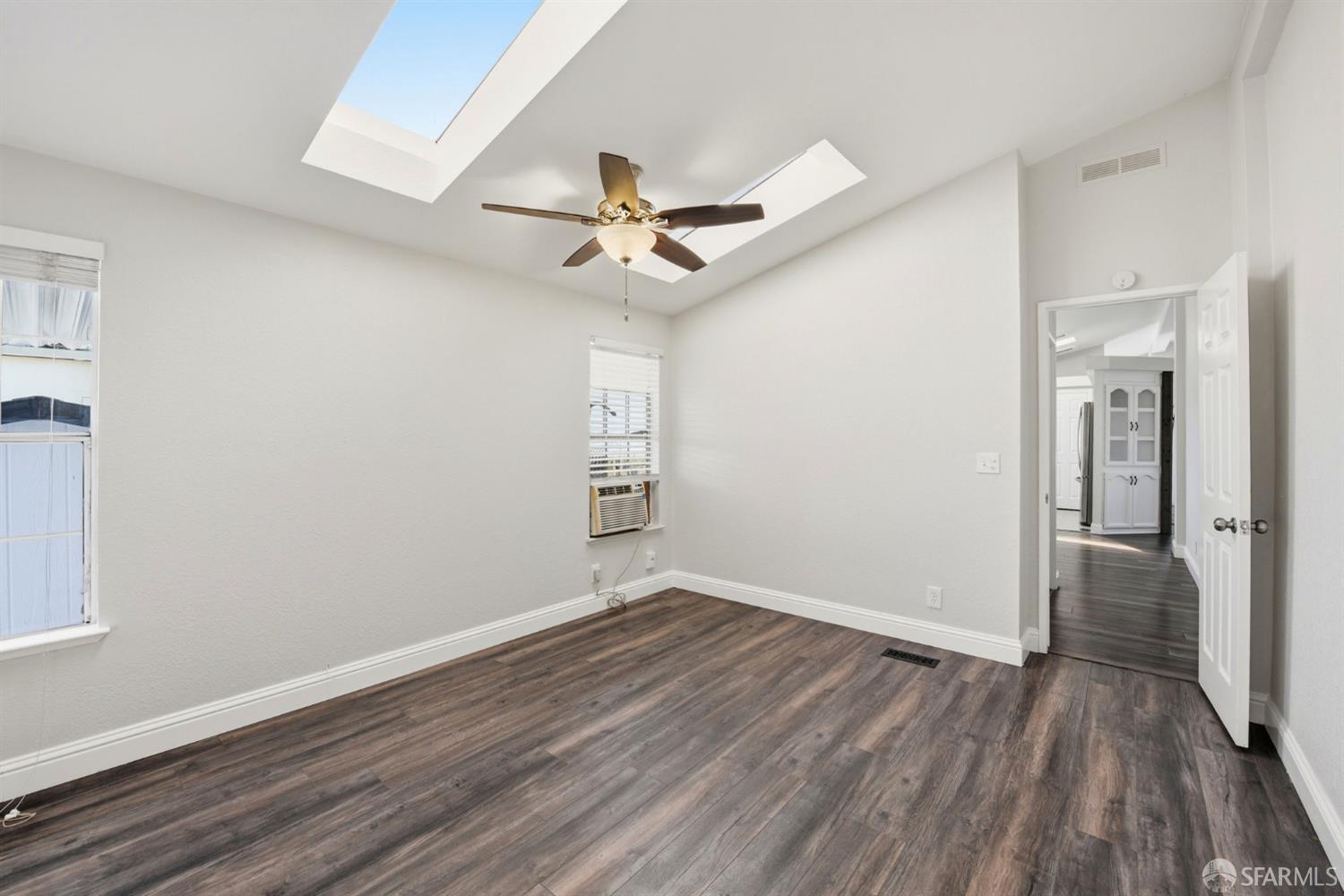 Detail Gallery Image 35 of 42 For 2470 Bourbon Dr, Hayward,  CA 94545 - 3 Beds | 2 Baths