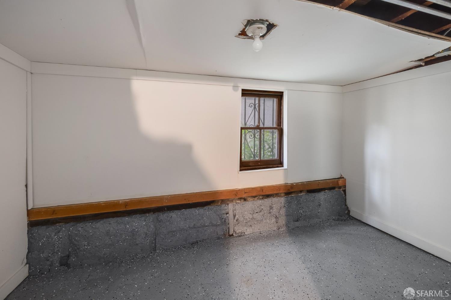 Detail Gallery Image 35 of 42 For 262 Henry St, San Francisco,  CA 94114 - 2 Beds | 1 Baths