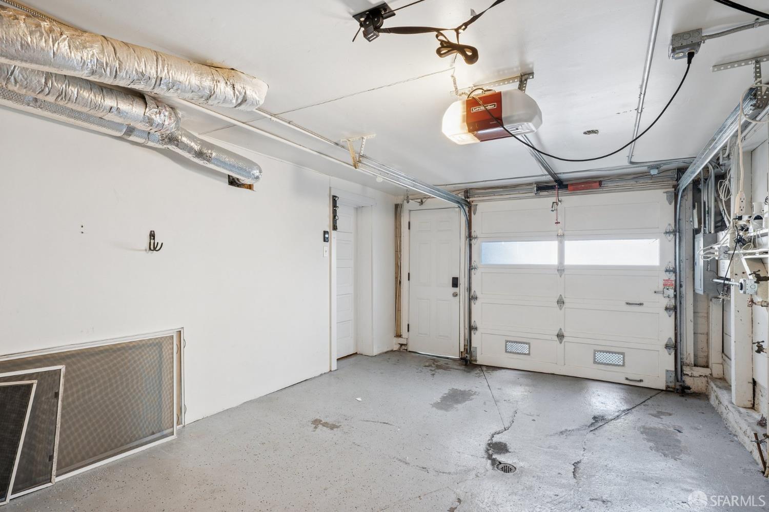 Detail Gallery Image 36 of 90 For 166 Highland Ave, San Francisco,  CA 94110 - 4 Beds | 2 Baths