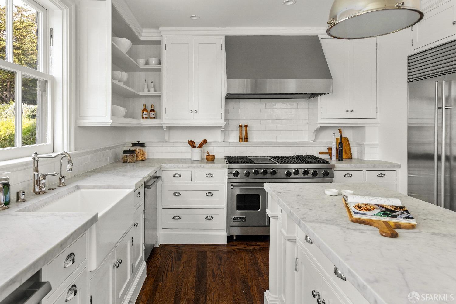 Detail Gallery Image 13 of 33 For 3232 Pacific Ave, San Francisco,  CA 94118 - 4 Beds | 3/1 Baths