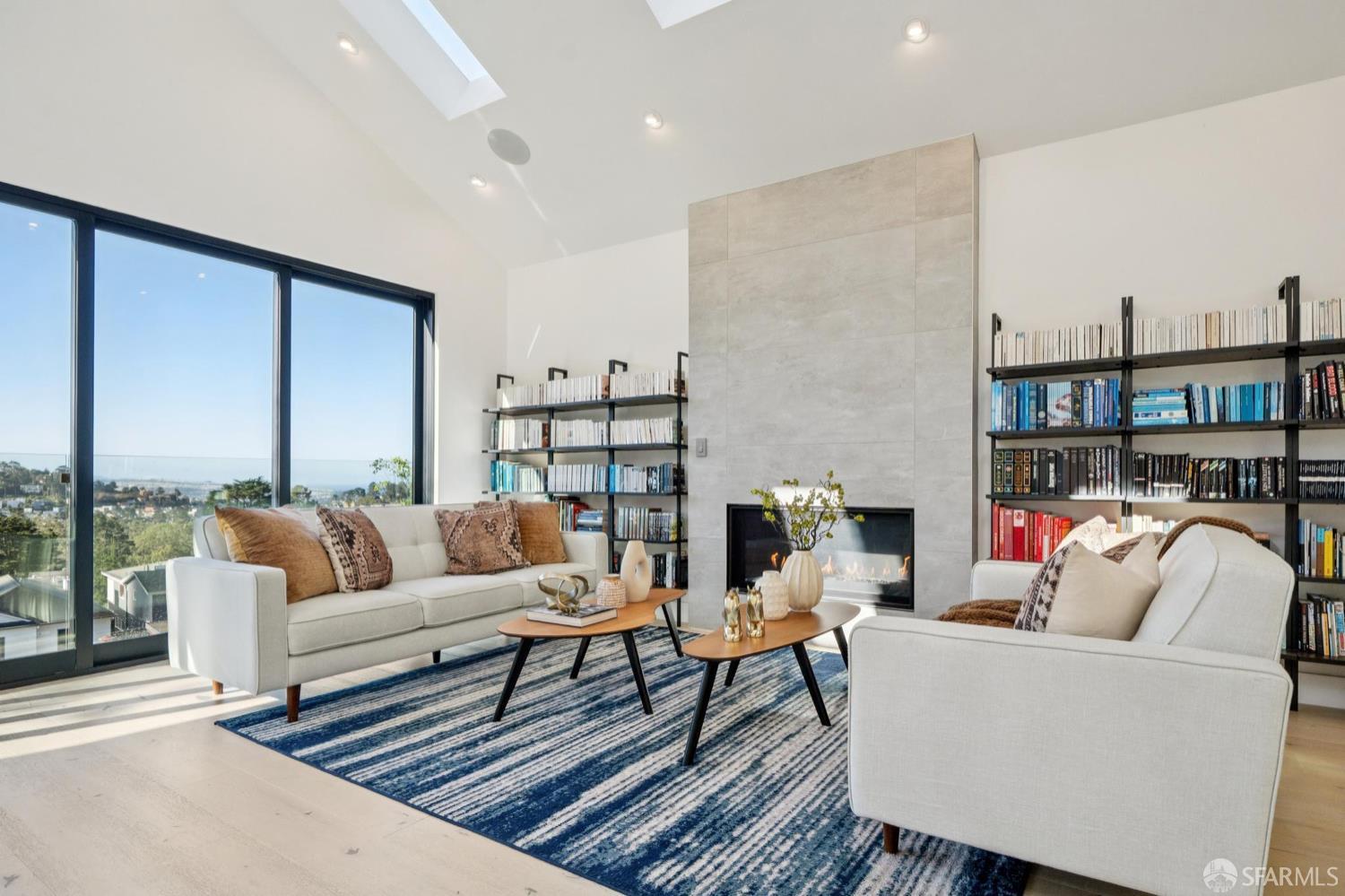 Detail Gallery Image 18 of 88 For 39 Christopher Dr, San Francisco,  CA 94131 - 5 Beds | 4 Baths