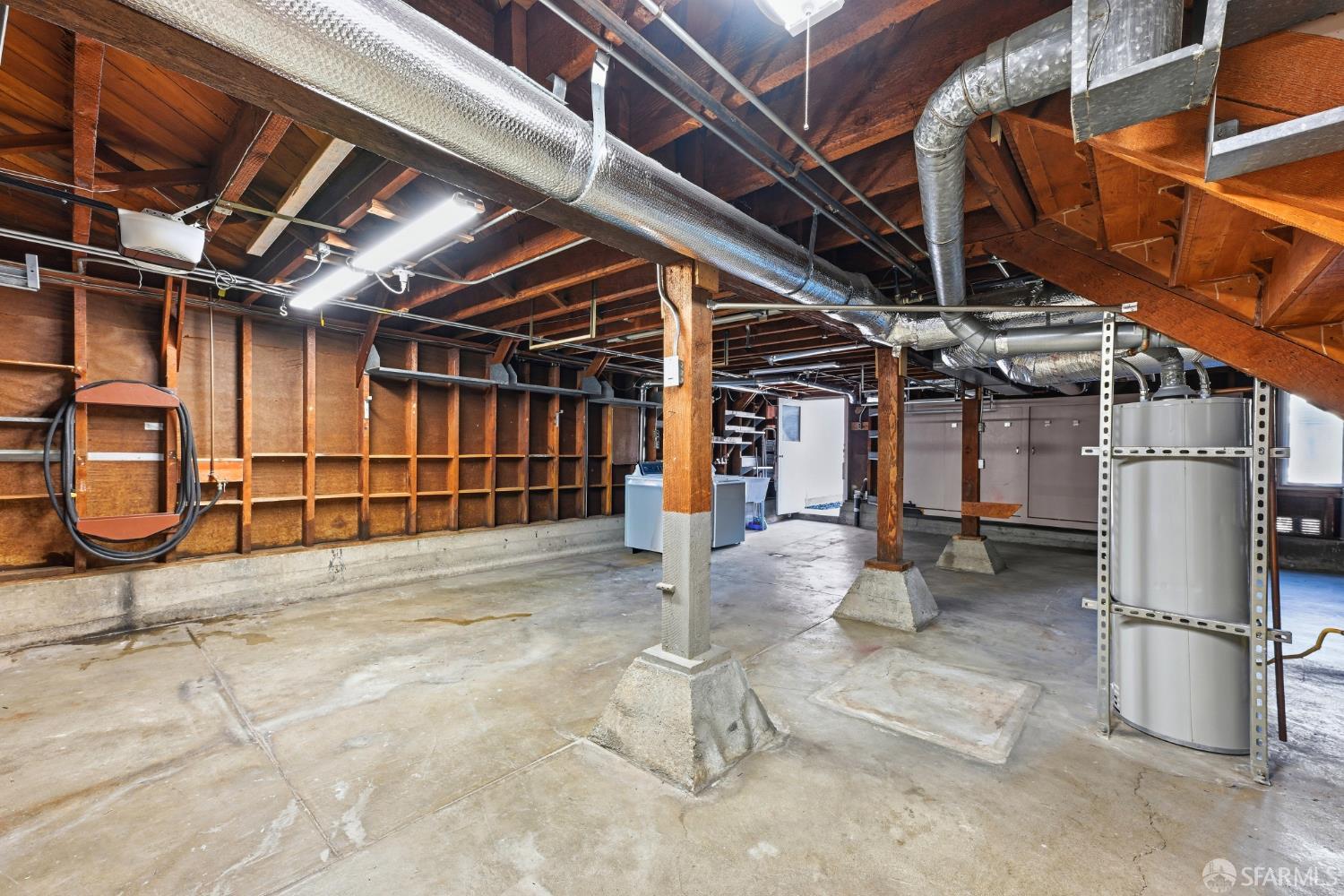 Detail Gallery Image 38 of 46 For 3626 Ulloa St, San Francisco,  CA 94116 - 3 Beds | 1/1 Baths