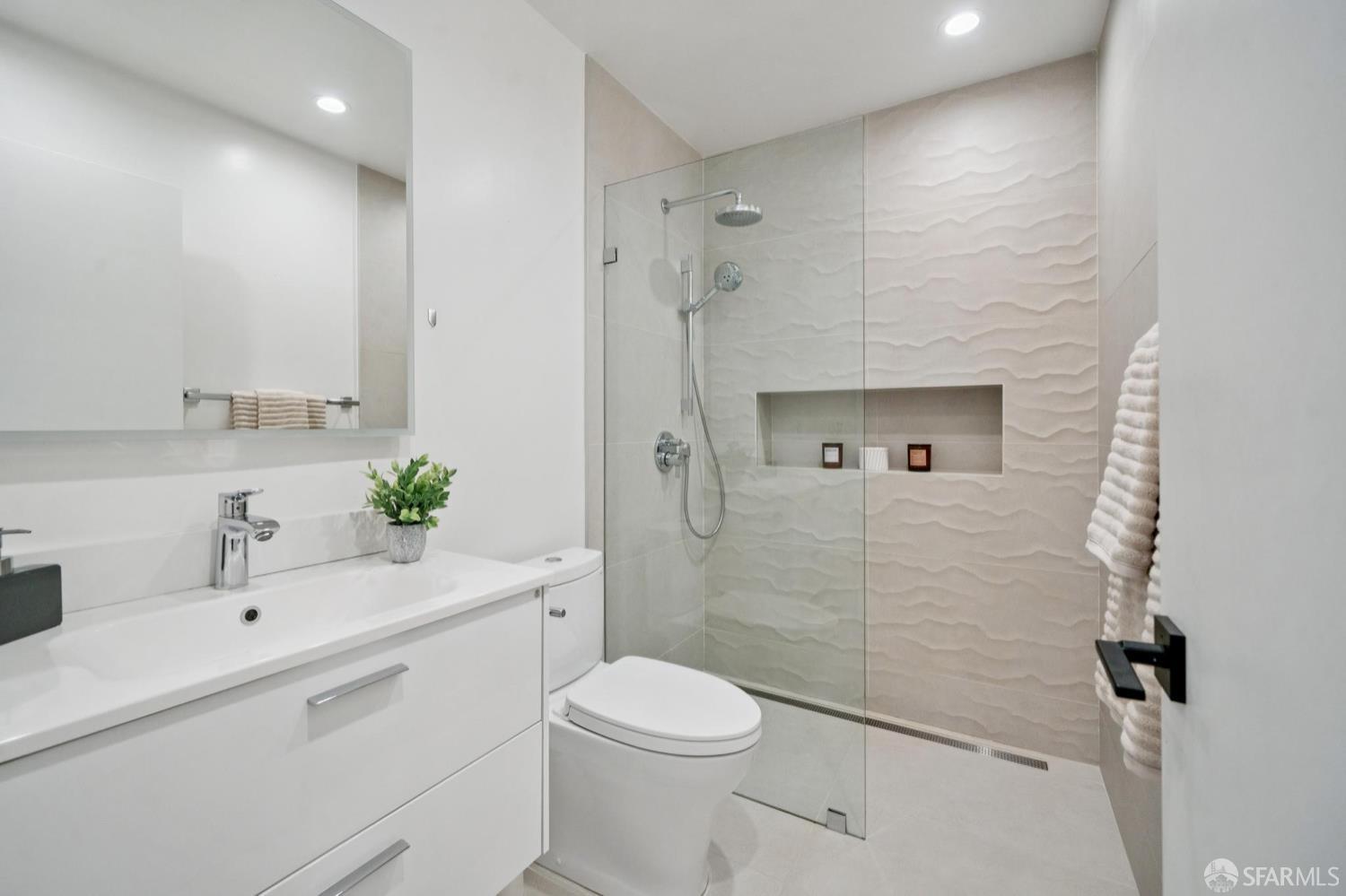 Detail Gallery Image 71 of 88 For 39 Christopher Dr, San Francisco,  CA 94131 - 5 Beds | 4 Baths