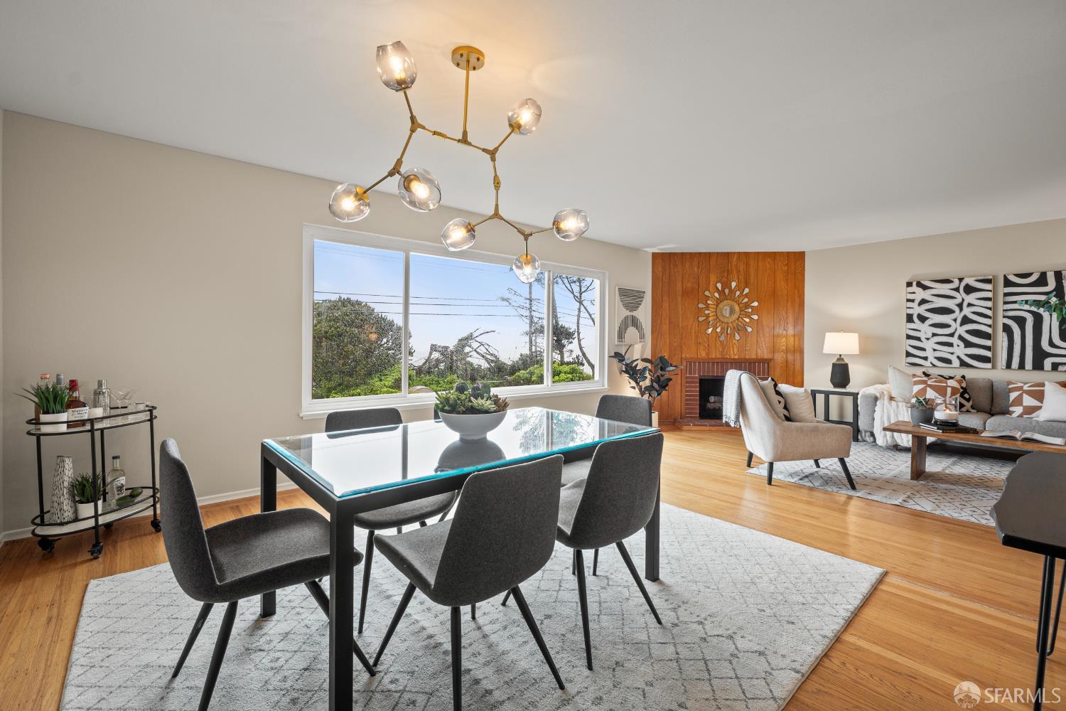 Detail Gallery Image 8 of 33 For 81 Southridge Way, Daly City,  CA 94014 - 3 Beds | 2/1 Baths