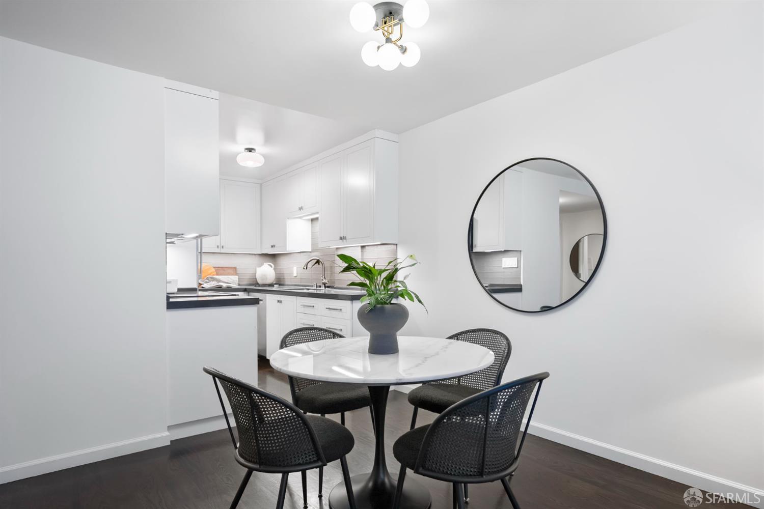 Photo #7: 426117093 Listing: Photo #7