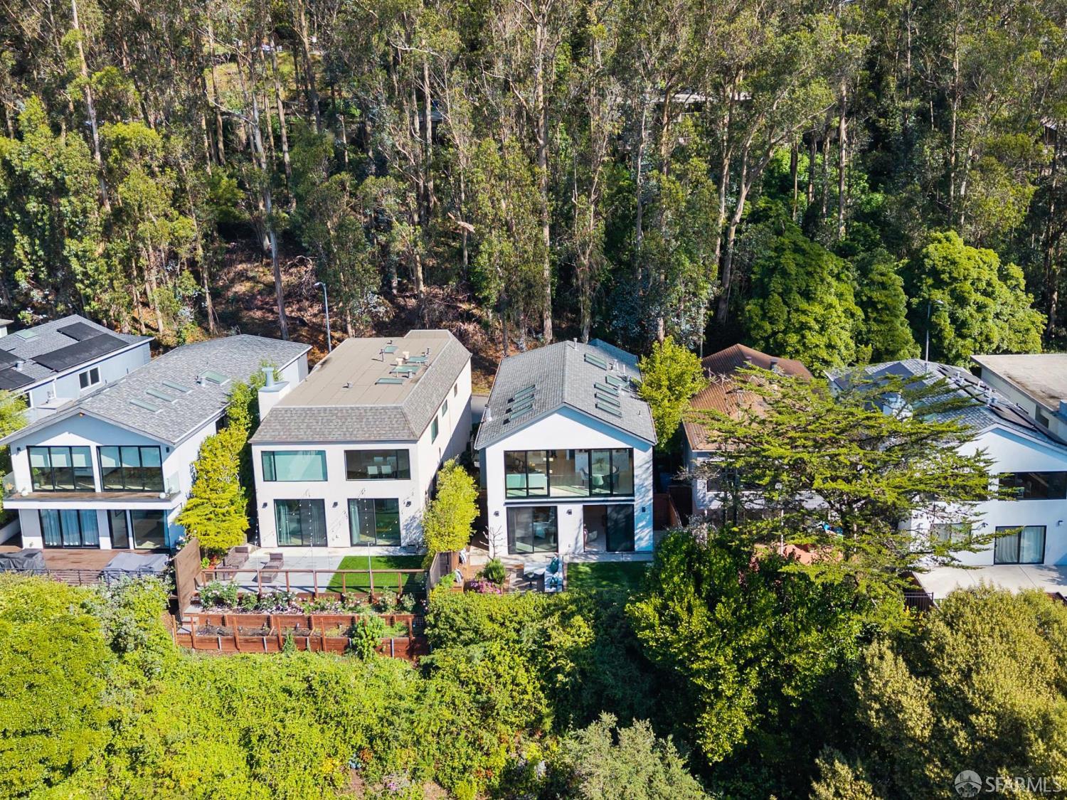 Detail Gallery Image 78 of 88 For 39 Christopher Dr, San Francisco,  CA 94131 - 5 Beds | 4 Baths