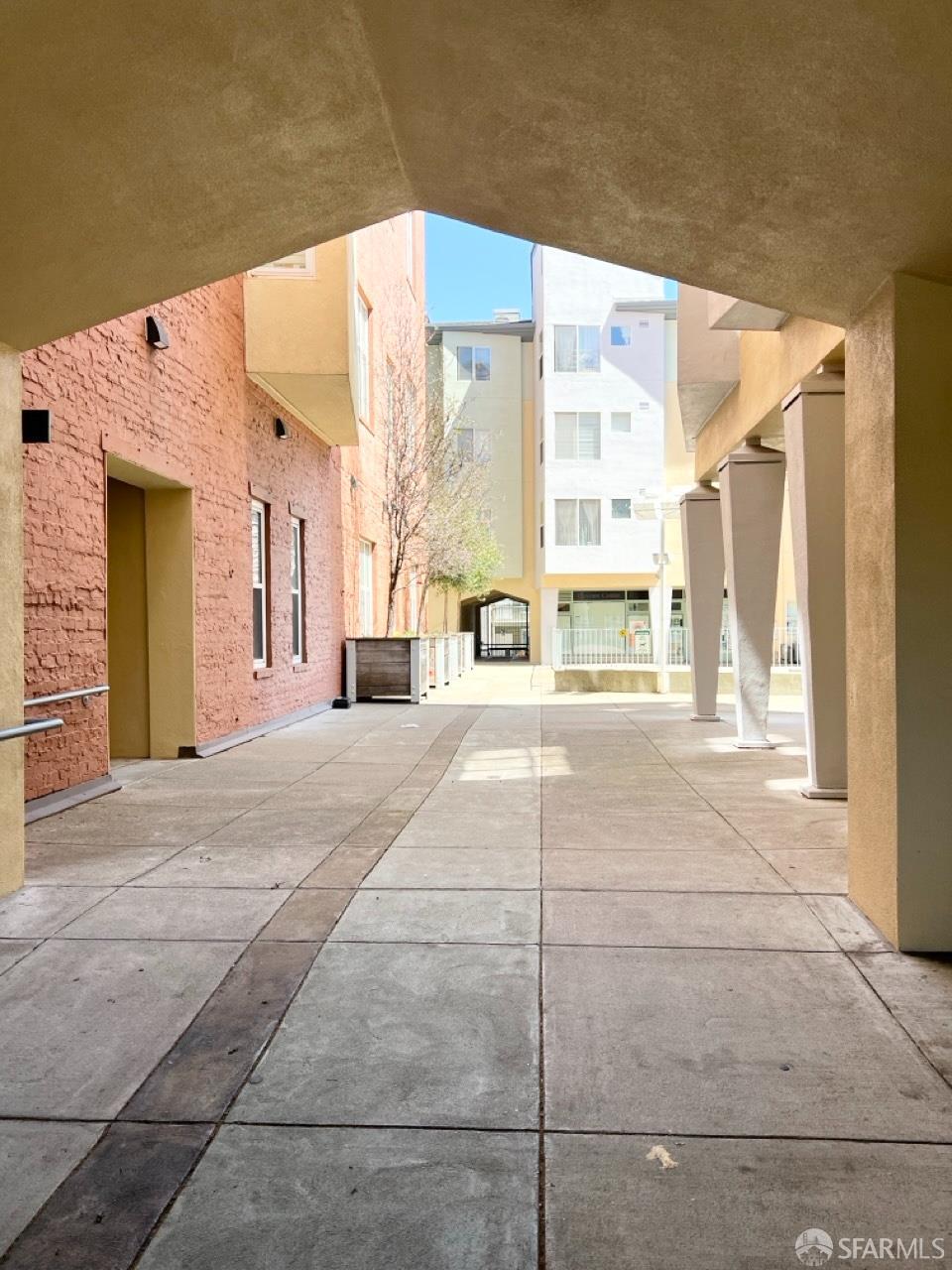 Photo #20: 426118297 Listing: Photo #20