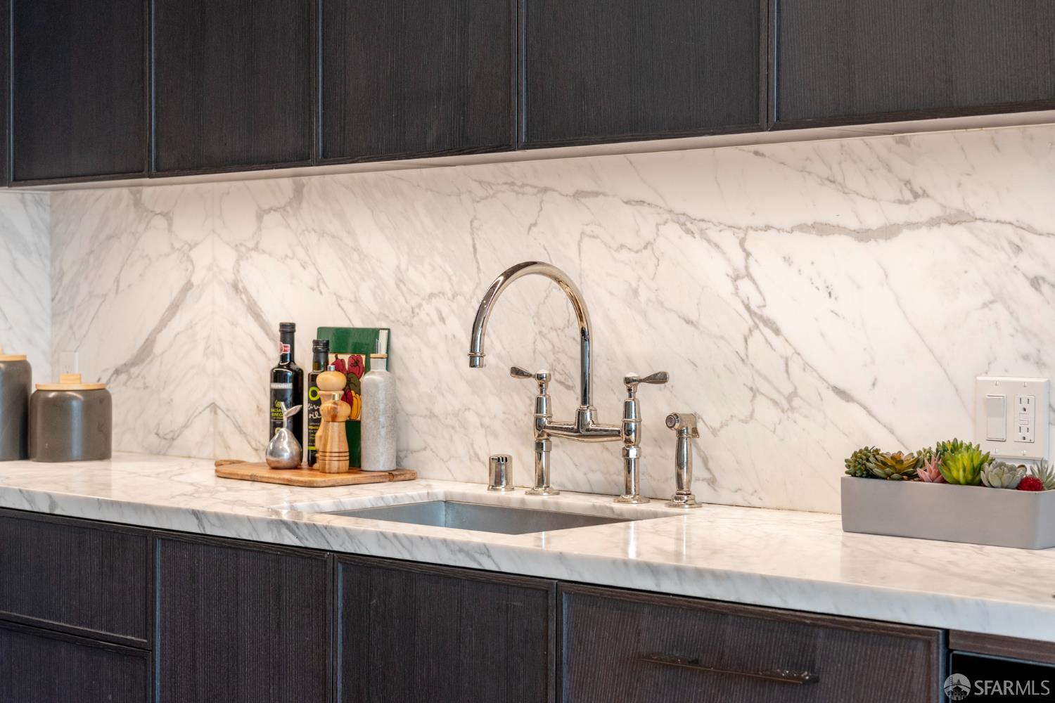 Detail Gallery Image 21 of 38 For 1515 Union St 4g,  San Francisco,  CA 94123 - 1 Beds | 1 Baths