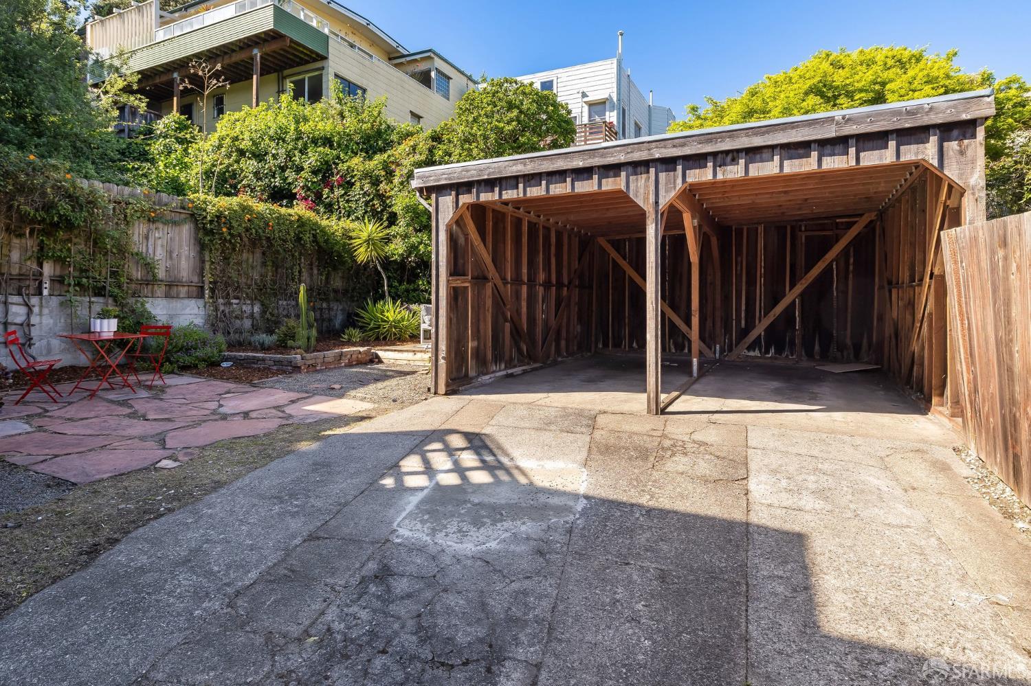 Detail Gallery Image 37 of 42 For 262 Henry St, San Francisco,  CA 94114 - 2 Beds | 1 Baths