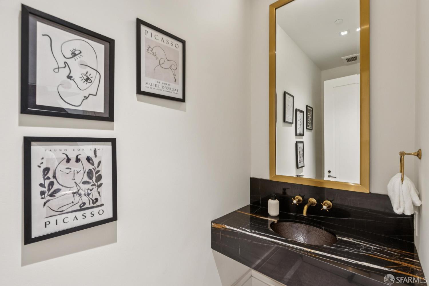 Photo #39: 426104319 Listing: Photo #39