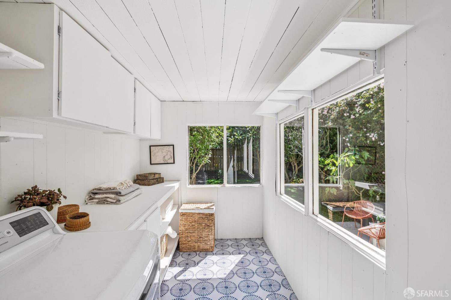 Detail Gallery Image 13 of 31 For 4245 25th St, San Francisco,  CA 94114 - 3 Beds | 1/1 Baths