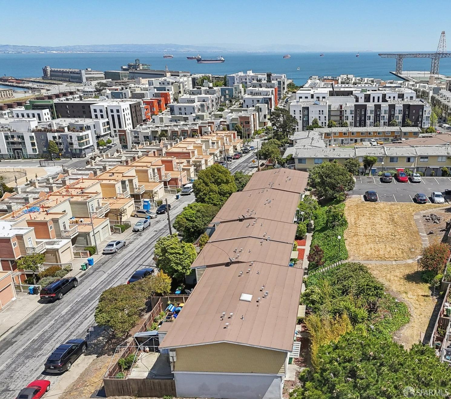 134 Albatross, San Francisco, CA, 94124