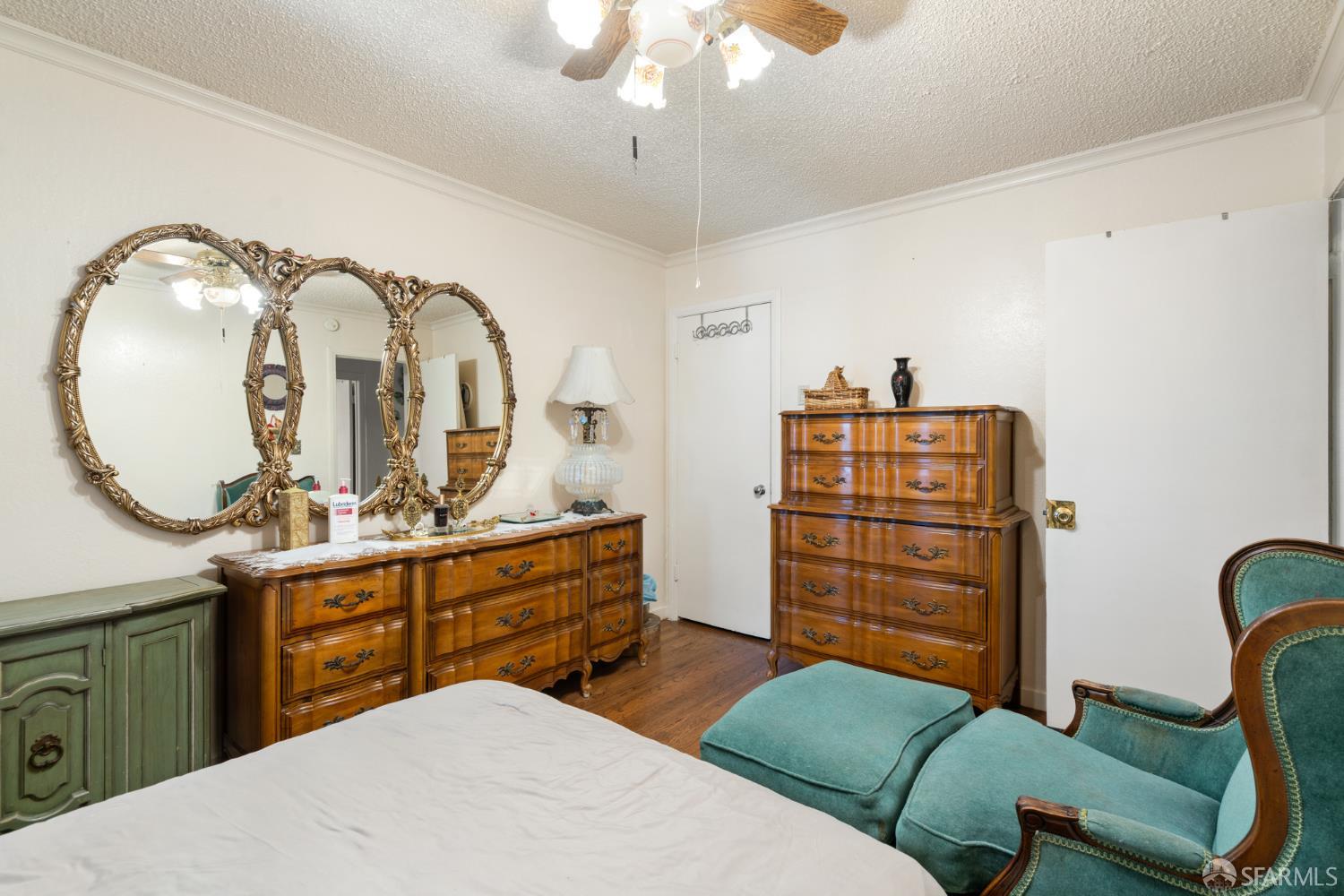 Detail Gallery Image 19 of 28 For 1310 Gilman Ave, San Francisco,  CA 94124 - 4 Beds | 3/1 Baths