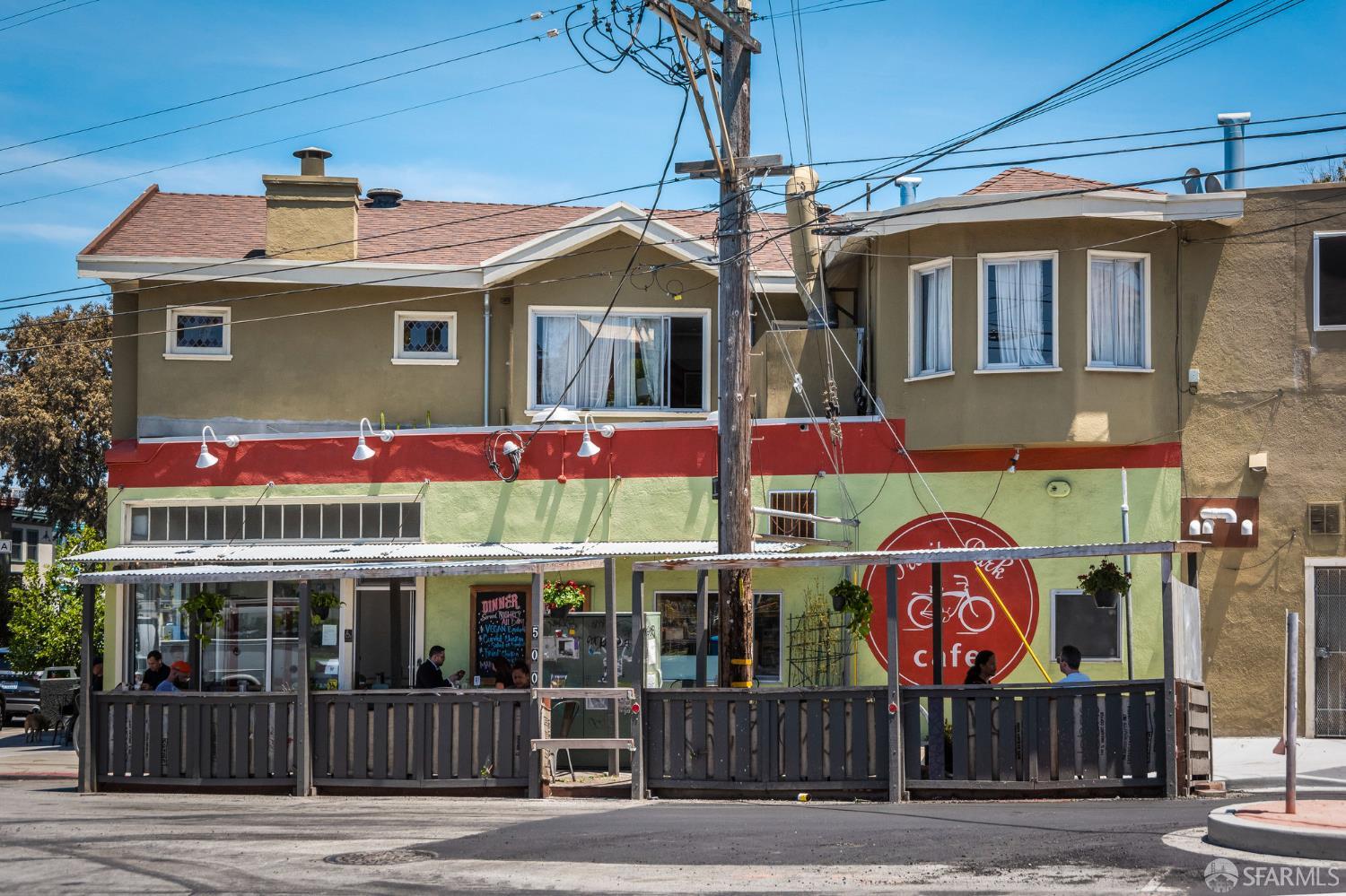 Detail Gallery Image 65 of 90 For 166 Highland Ave, San Francisco,  CA 94110 - 4 Beds | 2 Baths