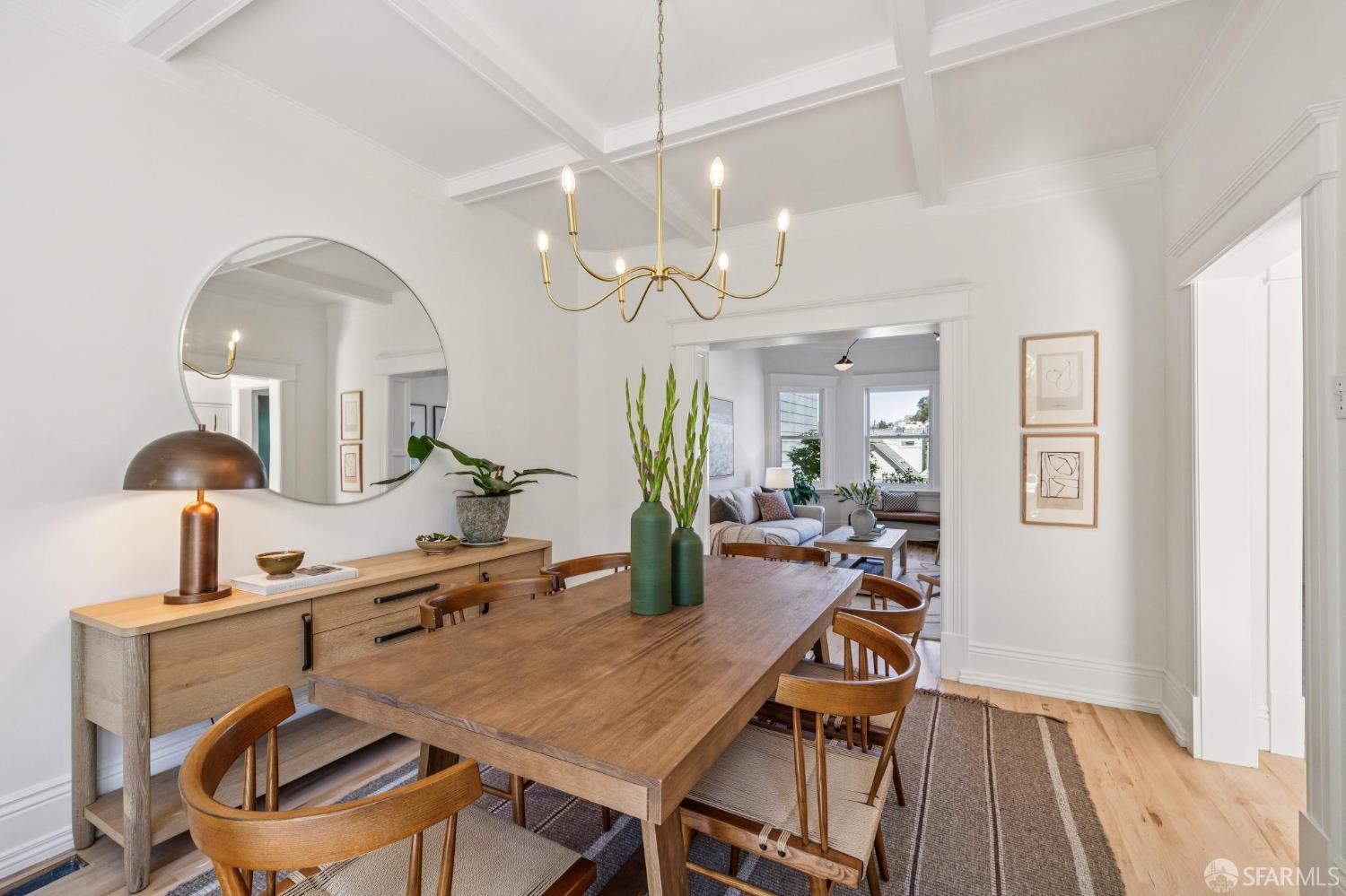 Detail Gallery Image 6 of 31 For 4245 25th St, San Francisco,  CA 94114 - 3 Beds | 1/1 Baths