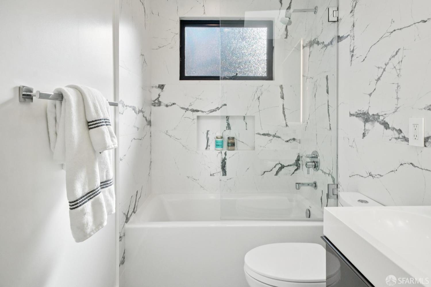 Detail Gallery Image 41 of 88 For 39 Christopher Dr, San Francisco,  CA 94131 - 5 Beds | 4 Baths