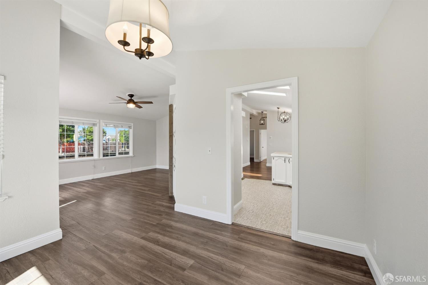 Detail Gallery Image 24 of 42 For 2470 Bourbon Dr, Hayward,  CA 94545 - 3 Beds | 2 Baths