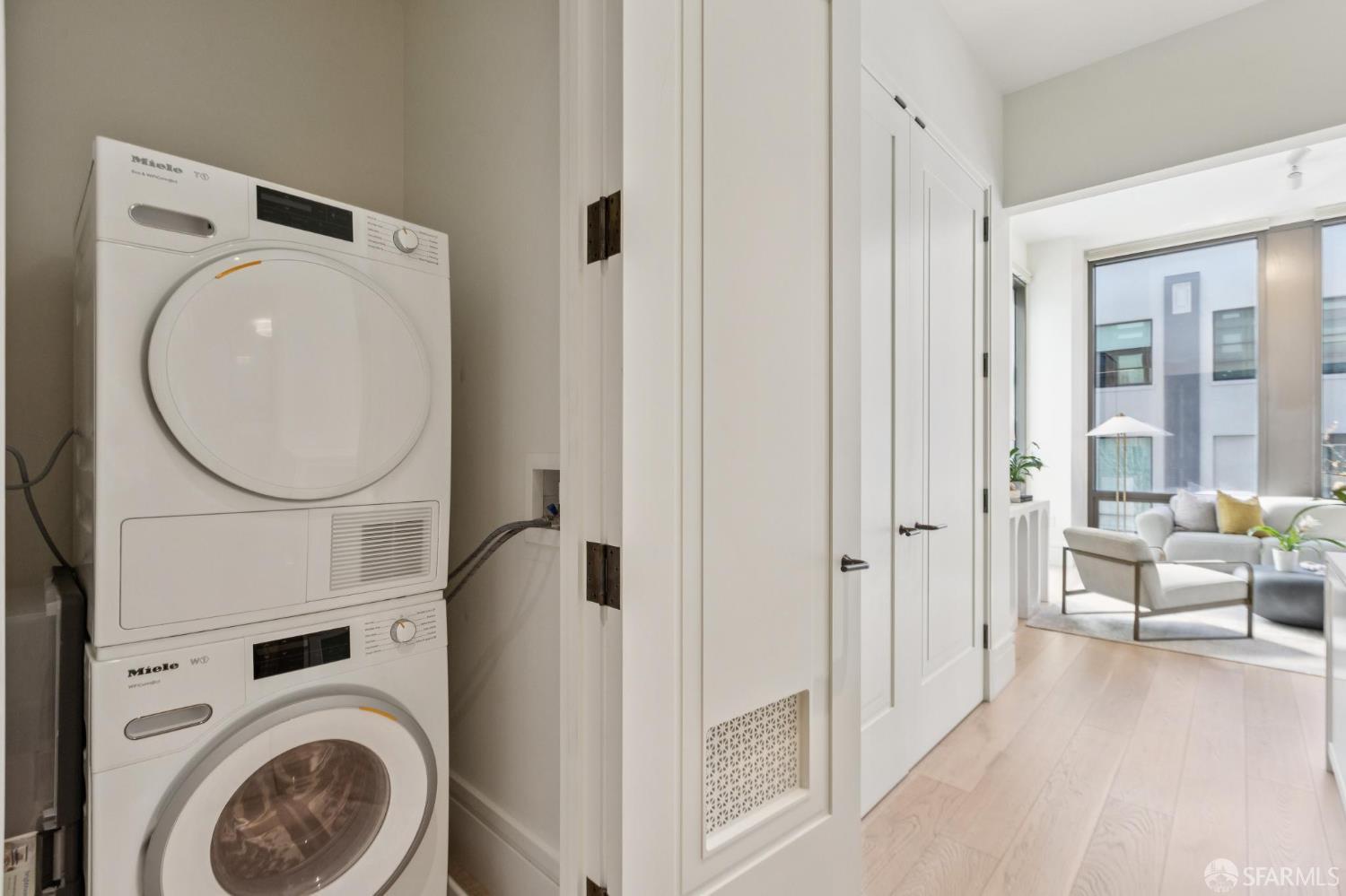 Photo #38: 426104319 Listing: Photo #38