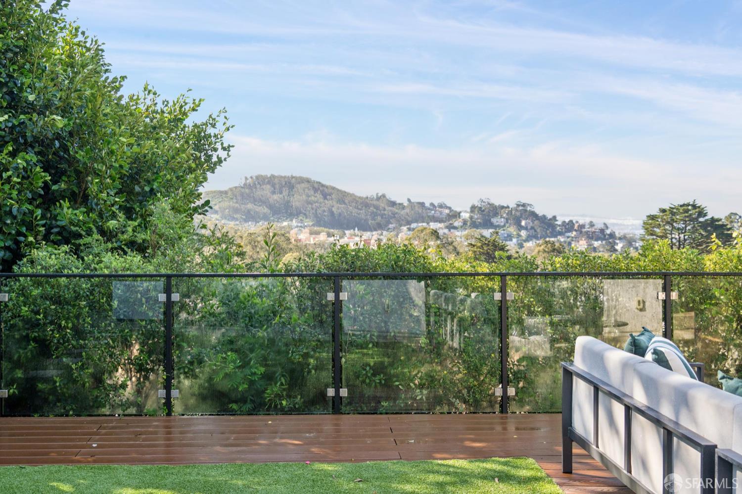 Detail Gallery Image 61 of 88 For 39 Christopher Dr, San Francisco,  CA 94131 - 5 Beds | 4 Baths