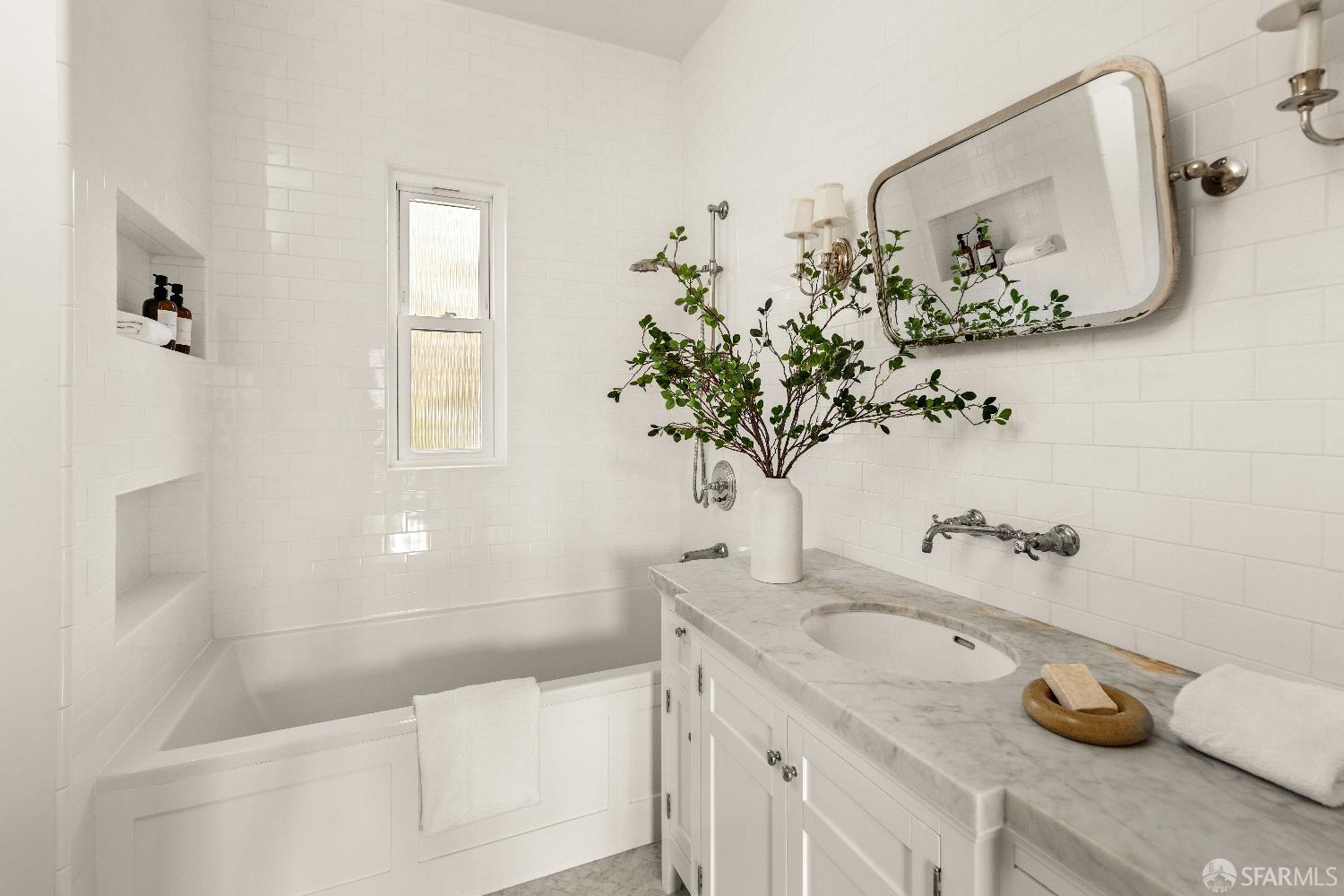 Detail Gallery Image 29 of 33 For 3232 Pacific Ave, San Francisco,  CA 94118 - 4 Beds | 3/1 Baths