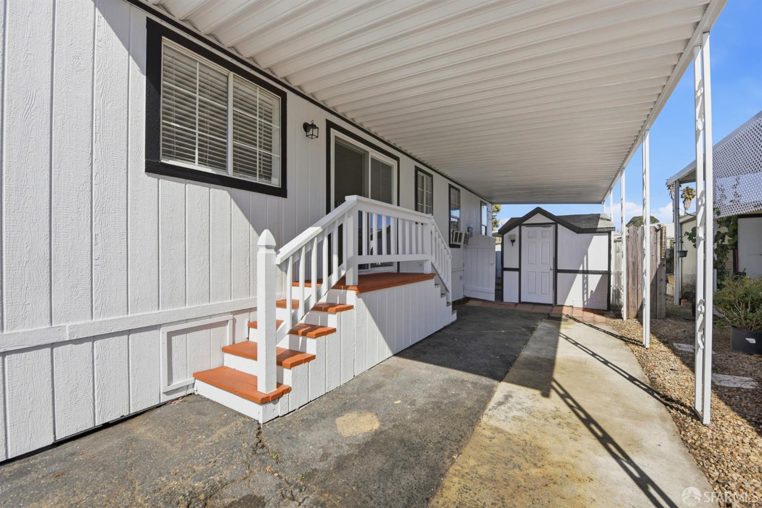 Detail Gallery Image 41 of 42 For 2470 Bourbon Dr, Hayward,  CA 94545 - 3 Beds | 2 Baths