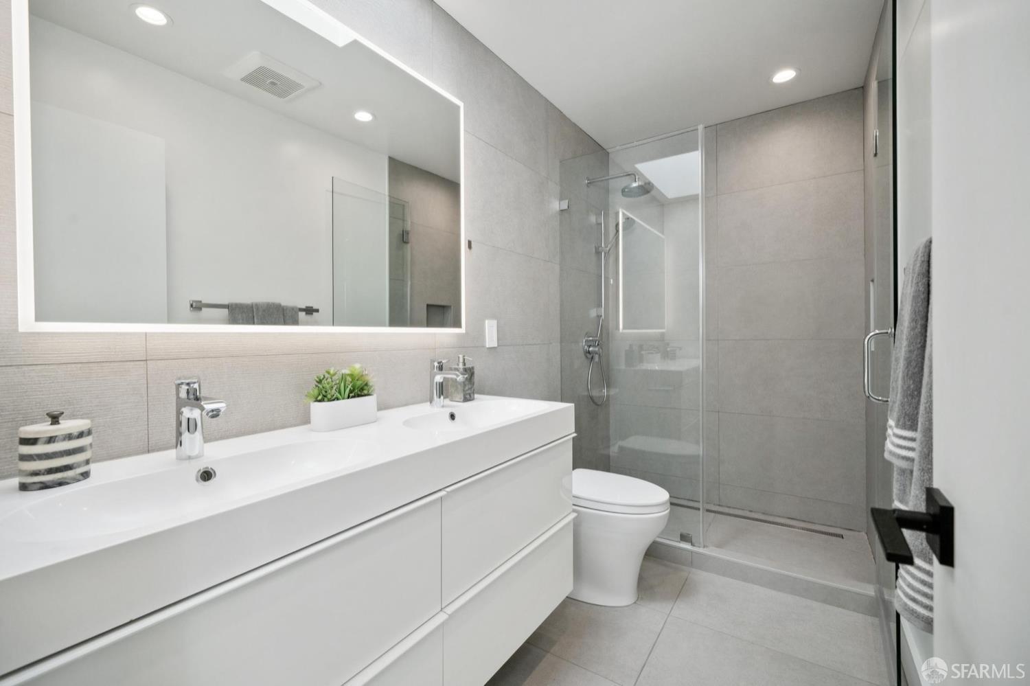 Detail Gallery Image 28 of 88 For 39 Christopher Dr, San Francisco,  CA 94131 - 5 Beds | 4 Baths