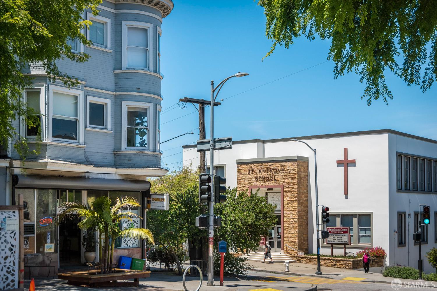 Detail Gallery Image 68 of 90 For 166 Highland Ave, San Francisco,  CA 94110 - 4 Beds | 2 Baths