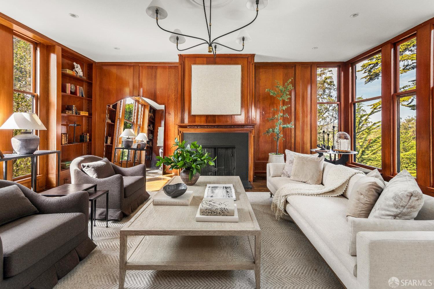 Detail Gallery Image 2 of 33 For 3232 Pacific Ave, San Francisco,  CA 94118 - 4 Beds | 3/1 Baths