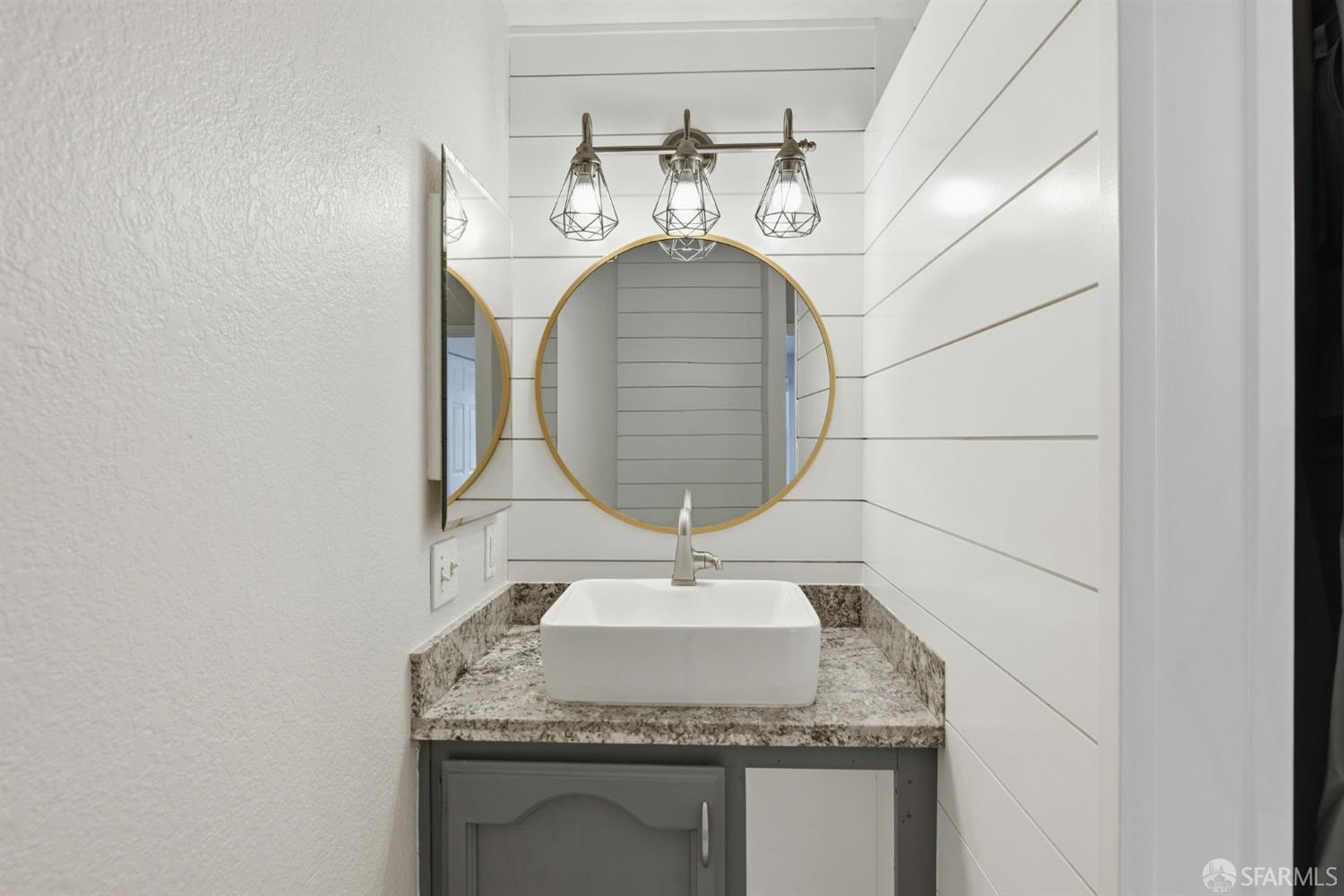 Detail Gallery Image 38 of 42 For 2470 Bourbon Dr, Hayward,  CA 94545 - 3 Beds | 2 Baths