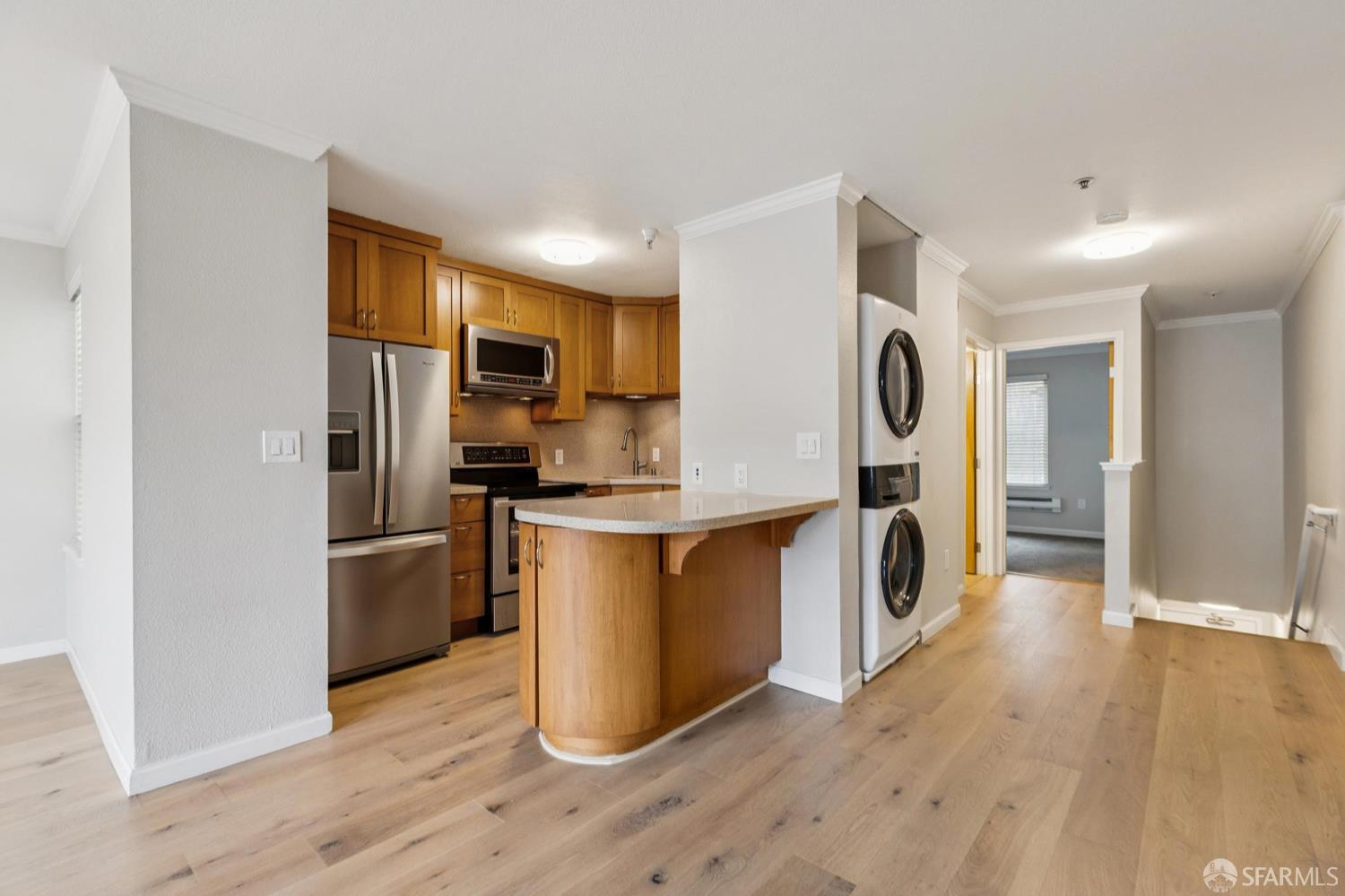 Detail Gallery Image 6 of 19 For 988 Fulton St #311,  San Francisco,  CA 94117 - 2 Beds | 2 Baths