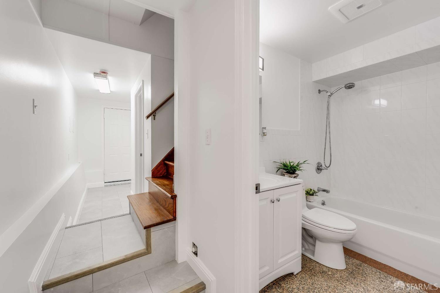 Detail Gallery Image 21 of 43 For 1352 34th Ave, San Francisco,  CA 94122 - 4 Beds | 3/1 Baths