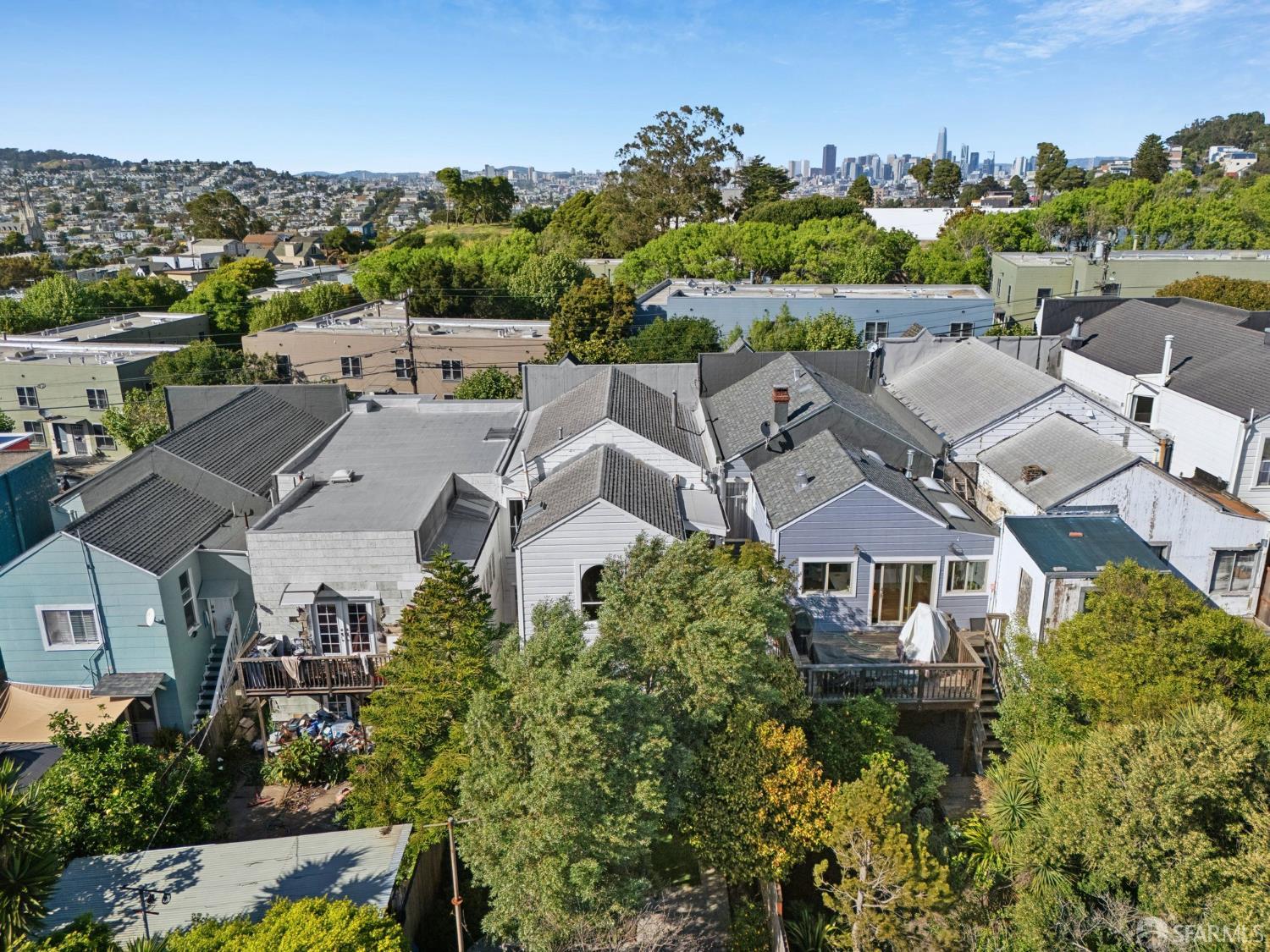 Detail Gallery Image 54 of 90 For 166 Highland Ave, San Francisco,  CA 94110 - 4 Beds | 2 Baths