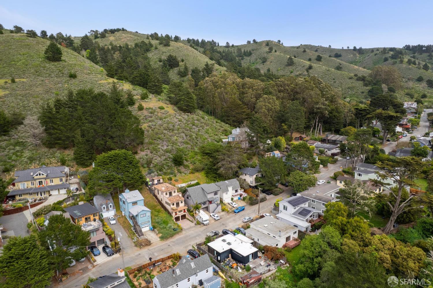 Detail Gallery Image 11 of 19 For 755 Rockaway Beach Ave, Pacifica,  CA 94044 - – Beds | – Baths