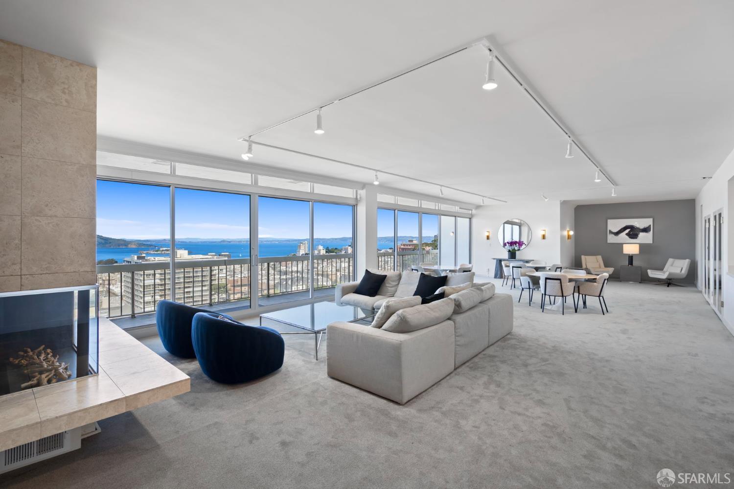 Photo #21: 426117093 Listing: Photo #21